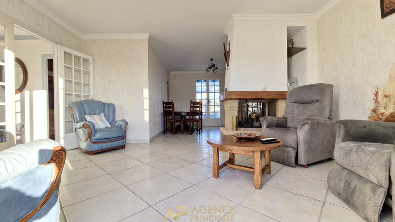 Maison - 145 m² - 6 pièces