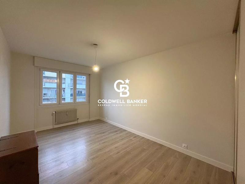 Appartement - 79 m² - 3 pièces