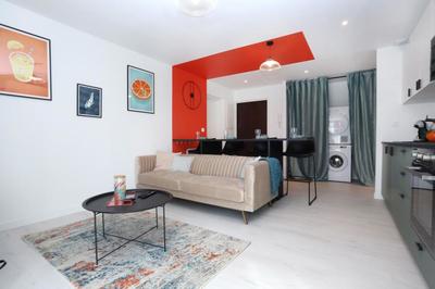 Appartement - 75 m² - 5 pièces