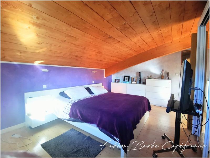 Maison - 178 m² - 10 pièces