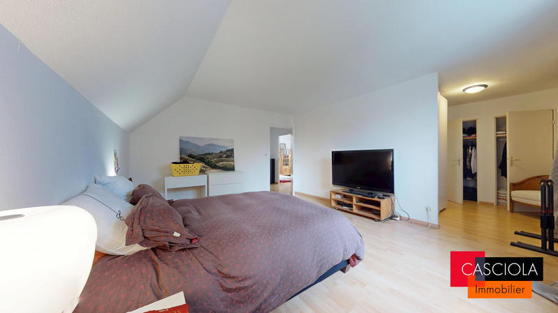 Maison - 166 m² - 7 pièces