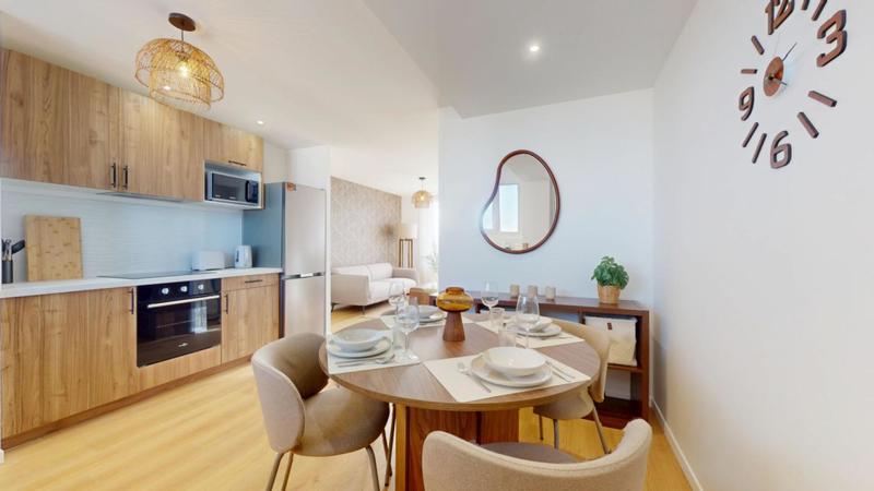 Appartement - 81 m² - 5 pièces