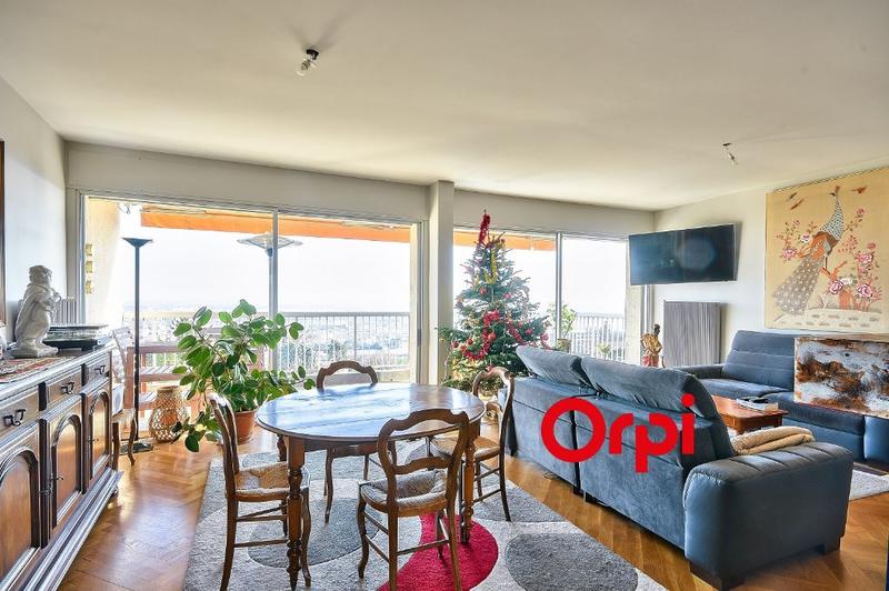 Appartement - 106 m² - 3 pièces