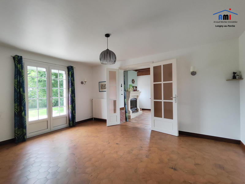 Maison - 165 m² - 9 pièces