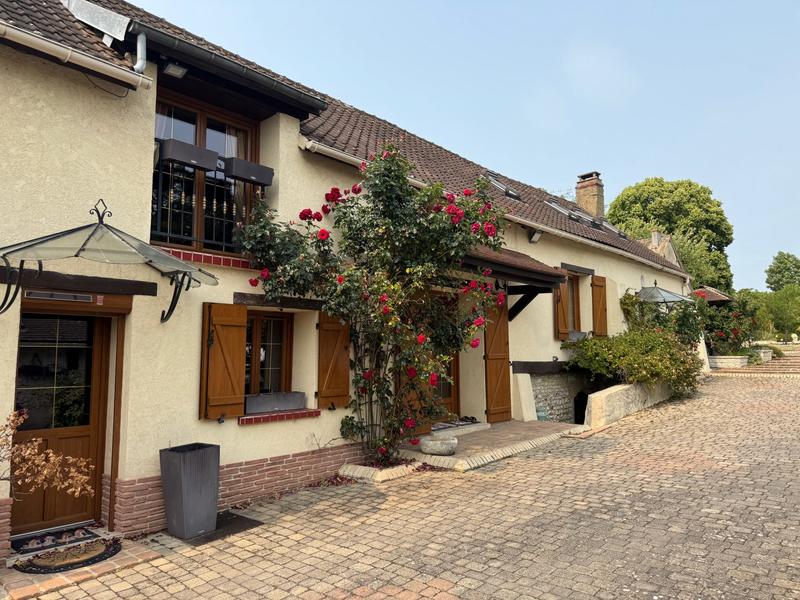 Maison - 162 m² - 7 pièces