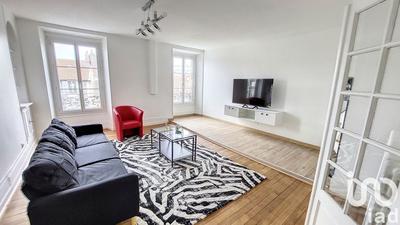 Appartement - 108 m² - 5 pièces