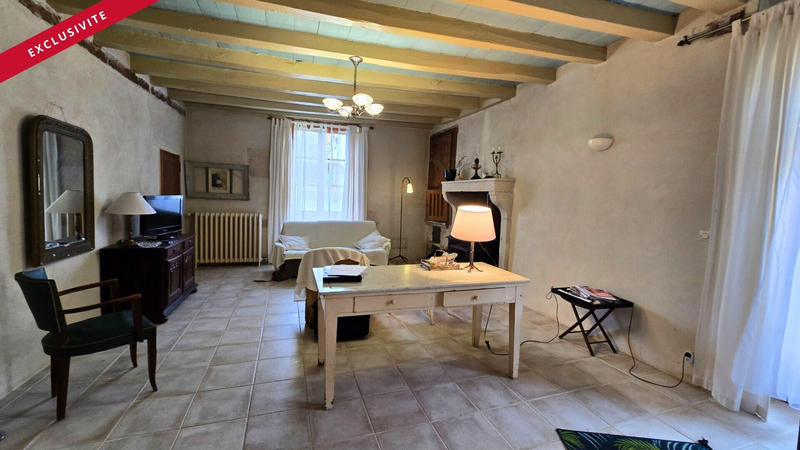 Maison - 256 m² - 5 pièces