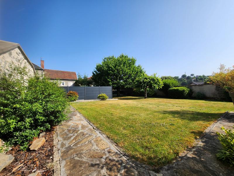 Maison - 95 m² - 5 pièces