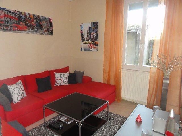 Immeuble - 275 m² - 12 pièces