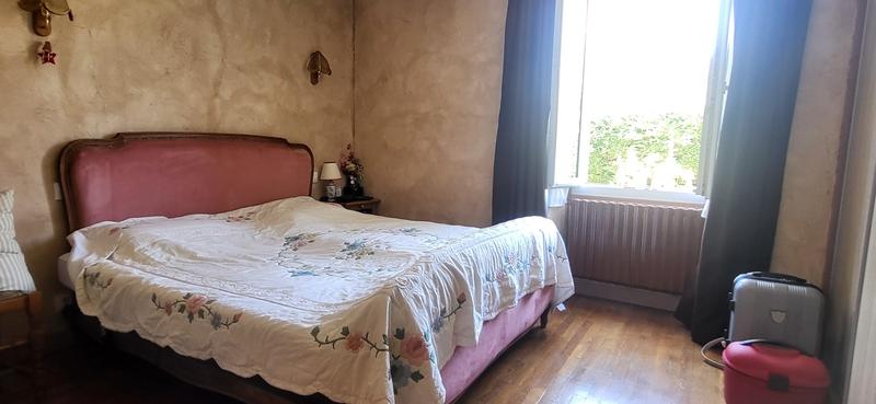 Maison ancienne - 203 m² - 7 pièces