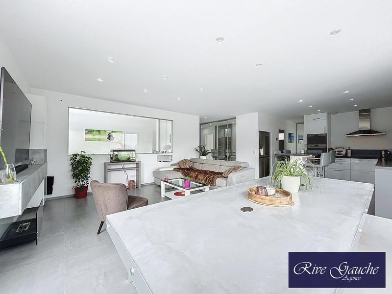 Maison - 132 m² - 5 pièces