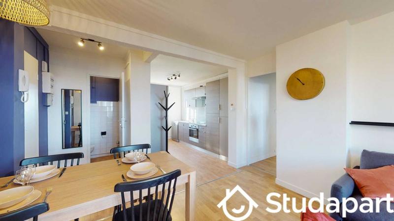 Chambre - 10 m² - 1 pièce