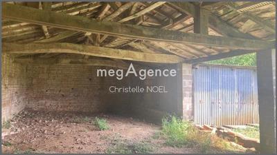 Terrain constructible - 1 000 m²