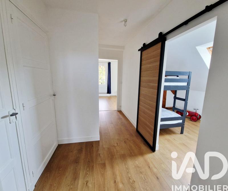 Maison - 222 m² - 12 pièces