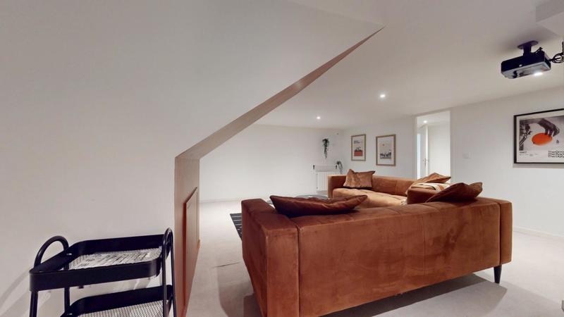 Maison en pierre - 148 m² - 10 pièces