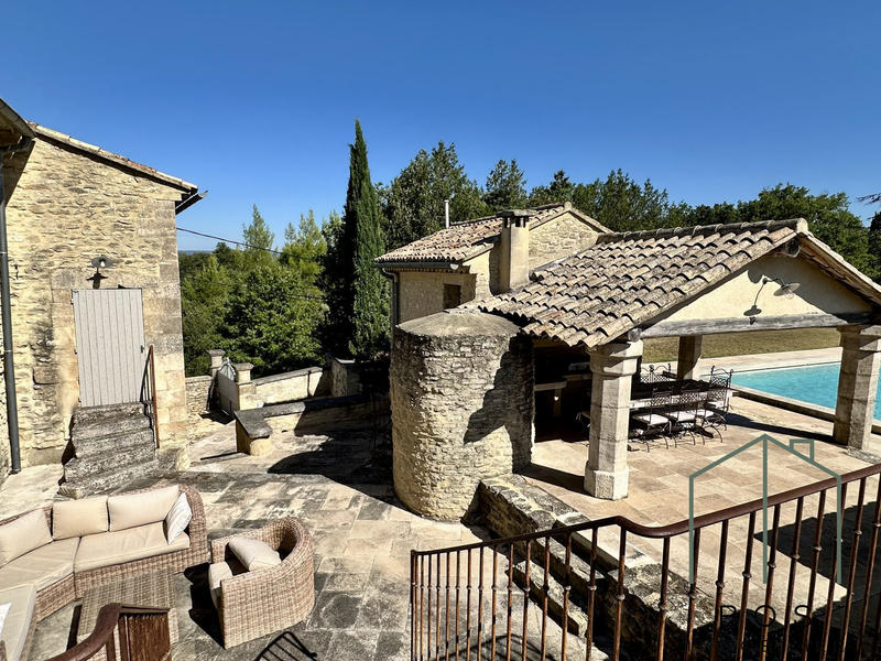 Bastide - 200 m² - 6 pièces