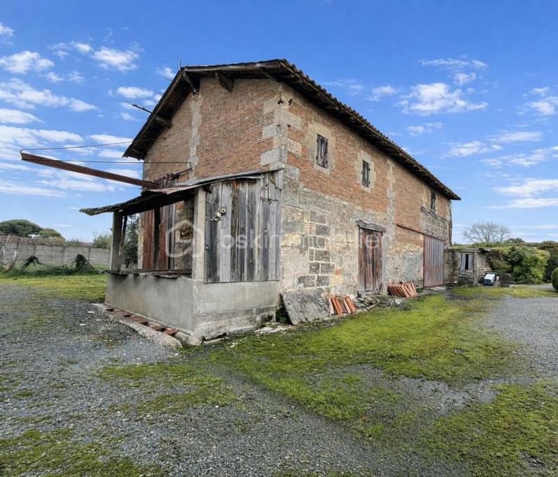 Maison - 202 m² - 10 pièces