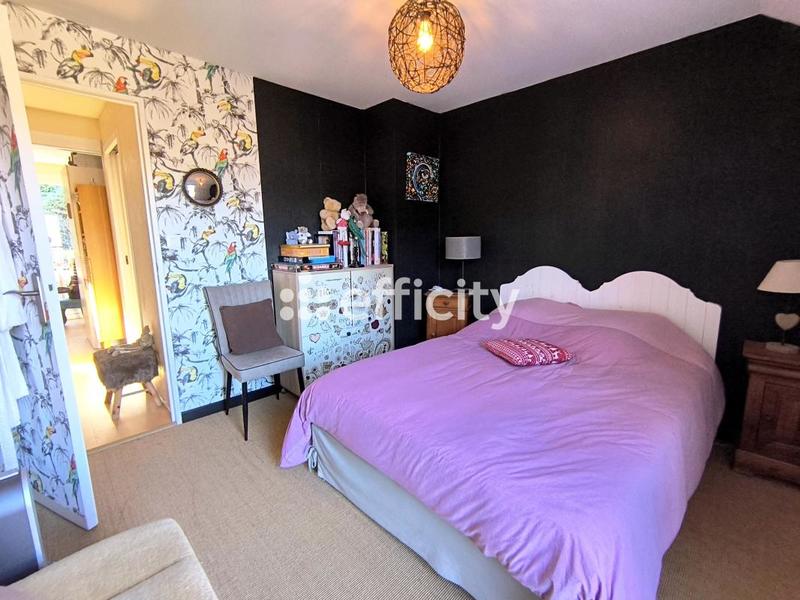 Maison jumelée - 97 m² - 4 pièces