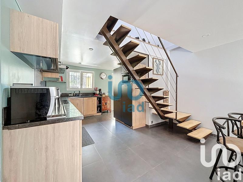 Maison - 272 m² - 10 pièces