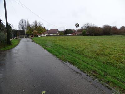 Terrain - 20 014 m²