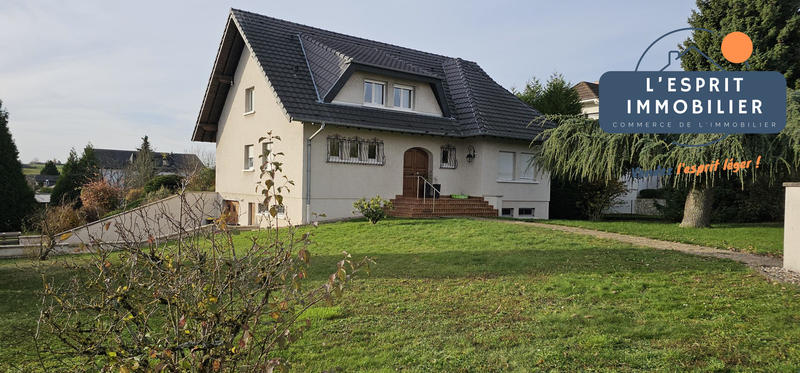 Maison - 223 m² - 7 pièces