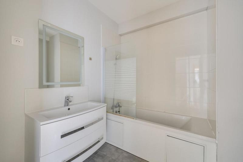 Appartement - 96 m² - 4 pièces