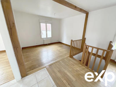 Maison - 99 m² - 5 pièces