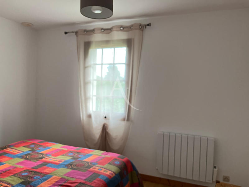 Maison - 140 m² - 8 pièces