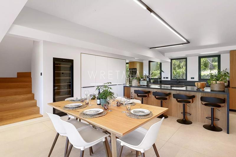 Villa - 190 m² - 7 pièces