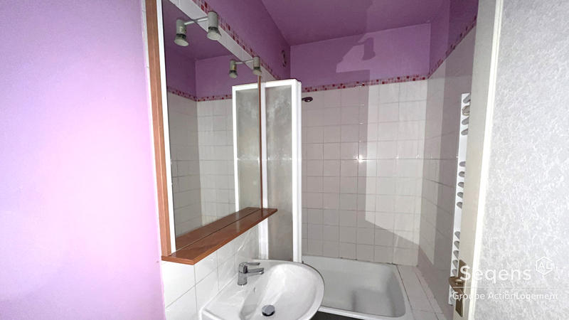 Appartement - 82 m² - 4 pièces