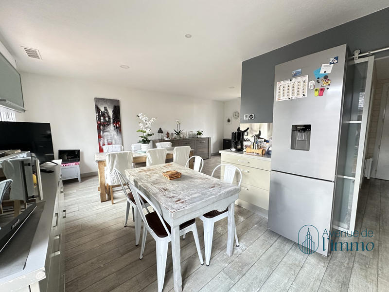 Maison - 81 m² - 5 pièces