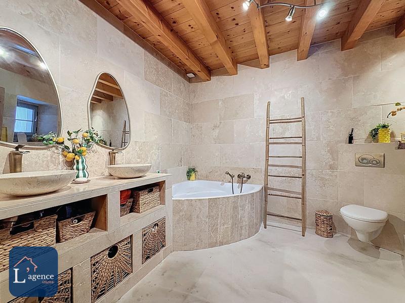 Maison - 106 m² - 4 pièces