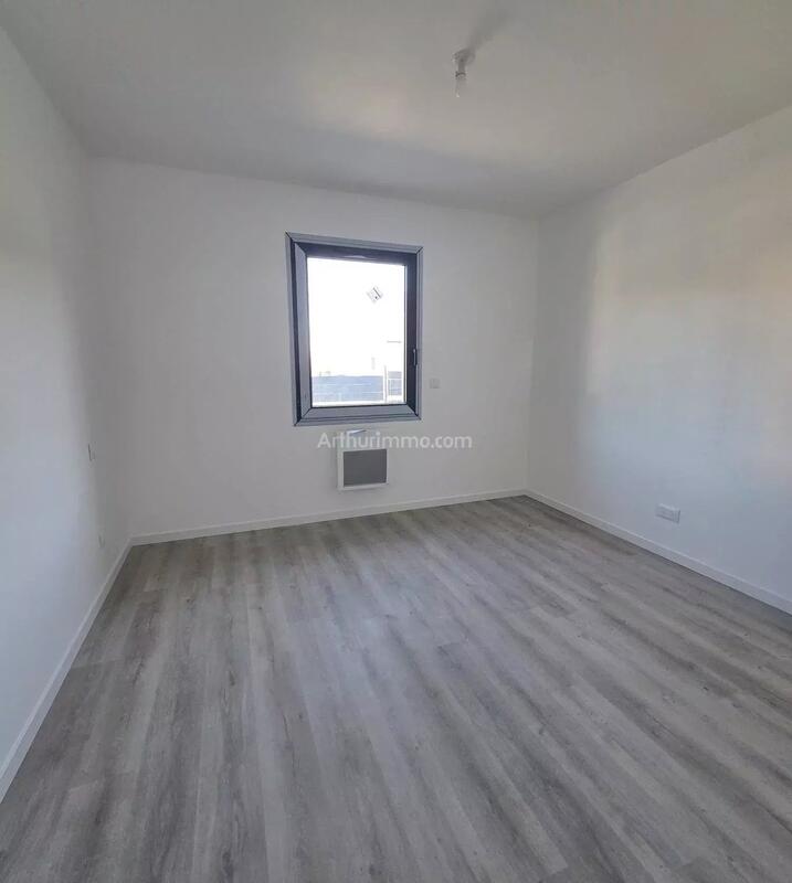 Maison - 101 m² - 5 pièces