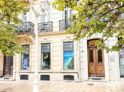 Bureau - 123 m² - 2 pièces