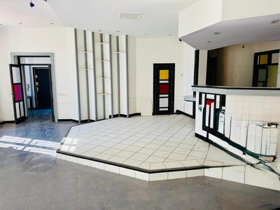 Appartement - 179 m² - 6 pièces