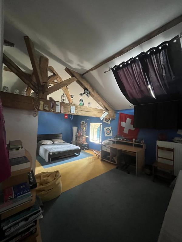 Demeure - 343 m² - 8 pièces