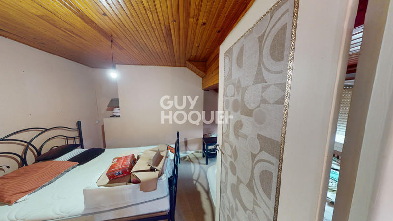 Maison - 93 m² - 5 pièces