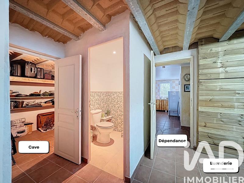 Maison - 200 m² - 6 pièces