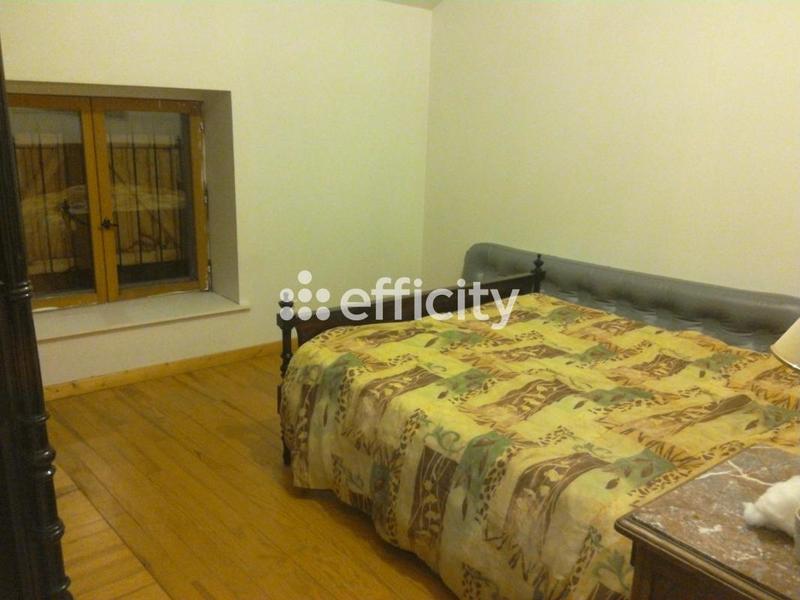 Maison de village - 245 m² - 7 pièces