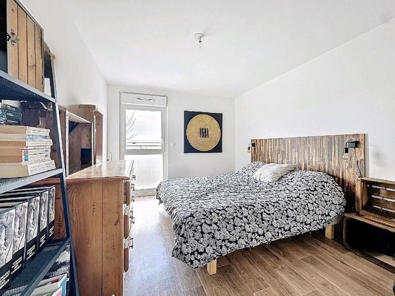 Maison - 94 m² - 5 pièces