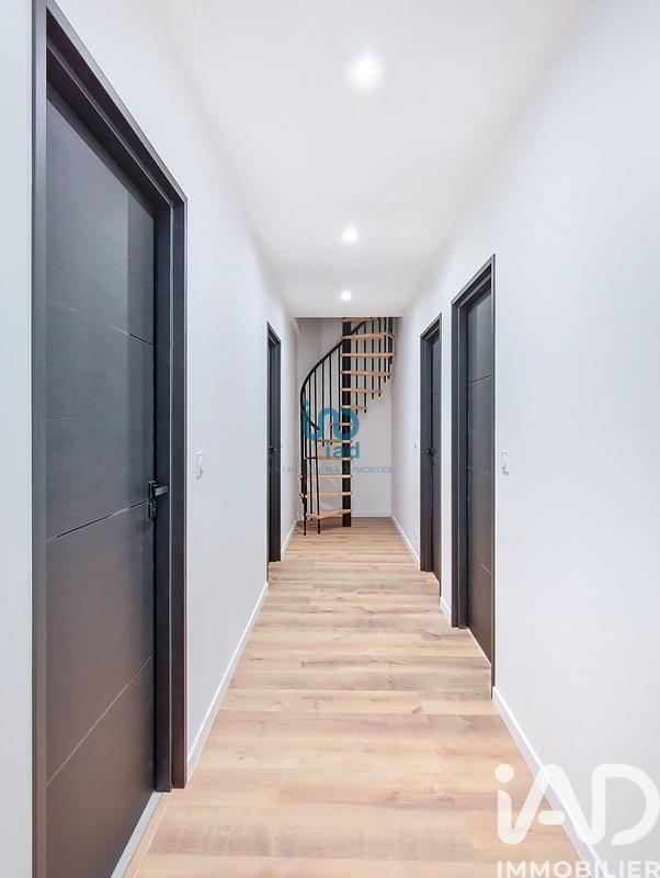 Maison - 150 m² - 6 pièces