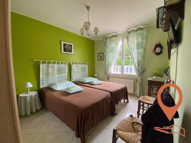 Viager - Maison traditionnelle - 92 m² - 5 pièces