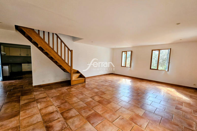 Bastide - 216 m² - 9 pièces