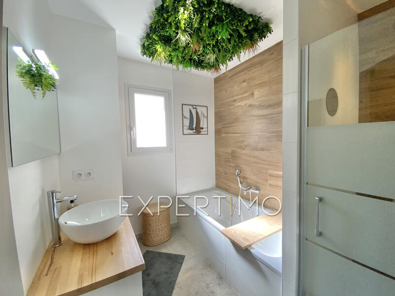 Maison - 79 m² - 4 pièces