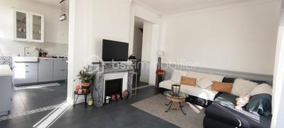 Propriété - 146 m² - 7 pièces