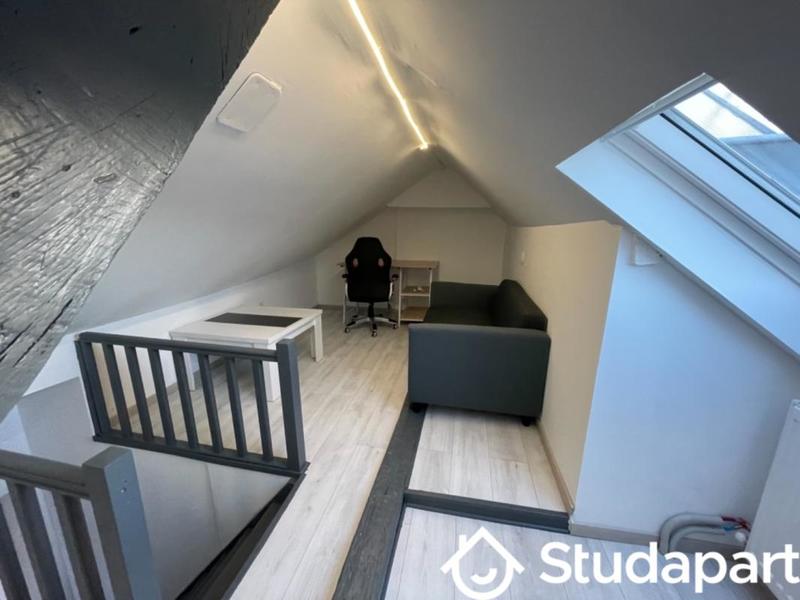 Chambre - 12 m² - 1 pièce