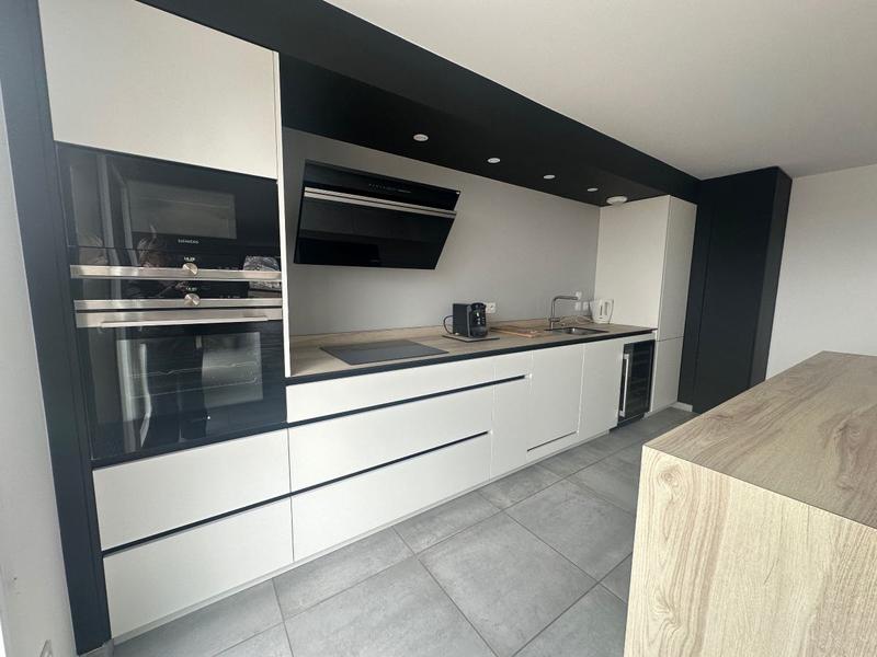 Appartement - 105 m² - 5 pièces