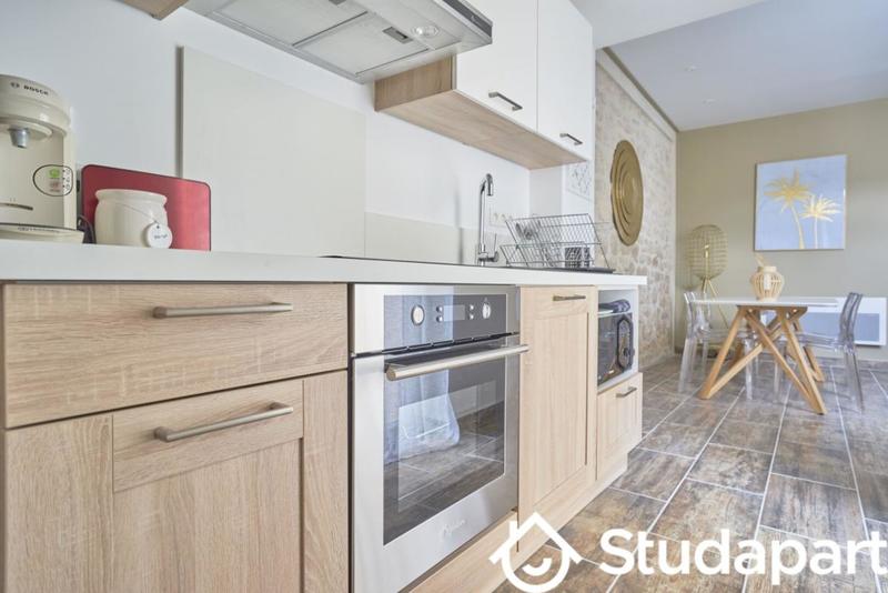 Chambre - 13 m² - 1 pièce