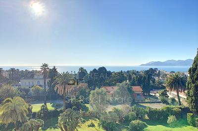 Appartement - 147 m² - 4 pièces