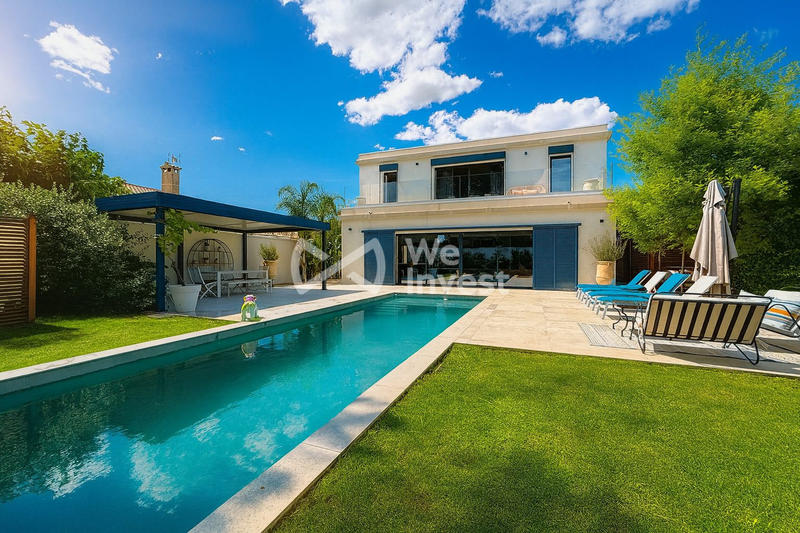 Villa - 221 m² - 5 pièces